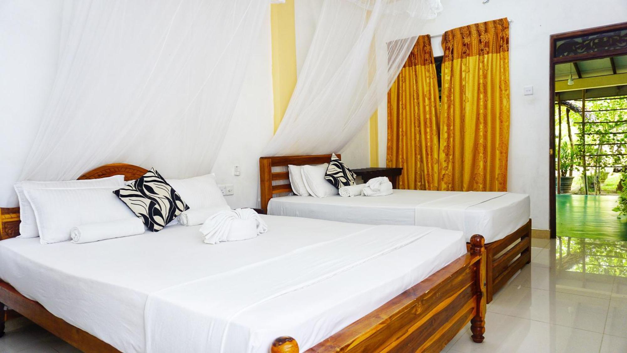 Sigiri Dilu Villa Sigiriya Rum bild
